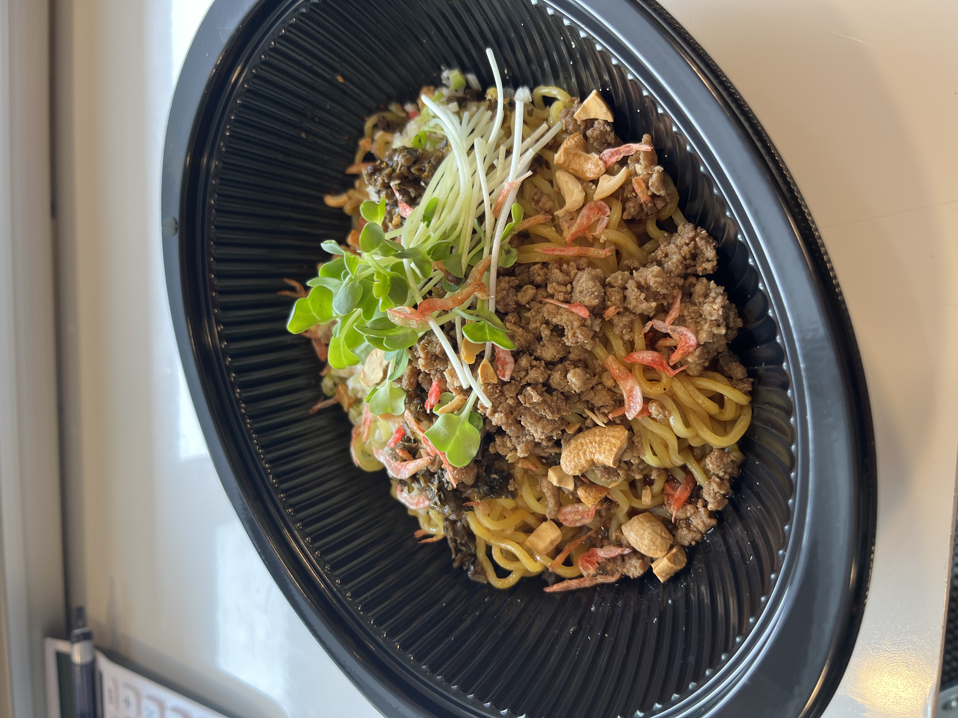 汁なし担々麺