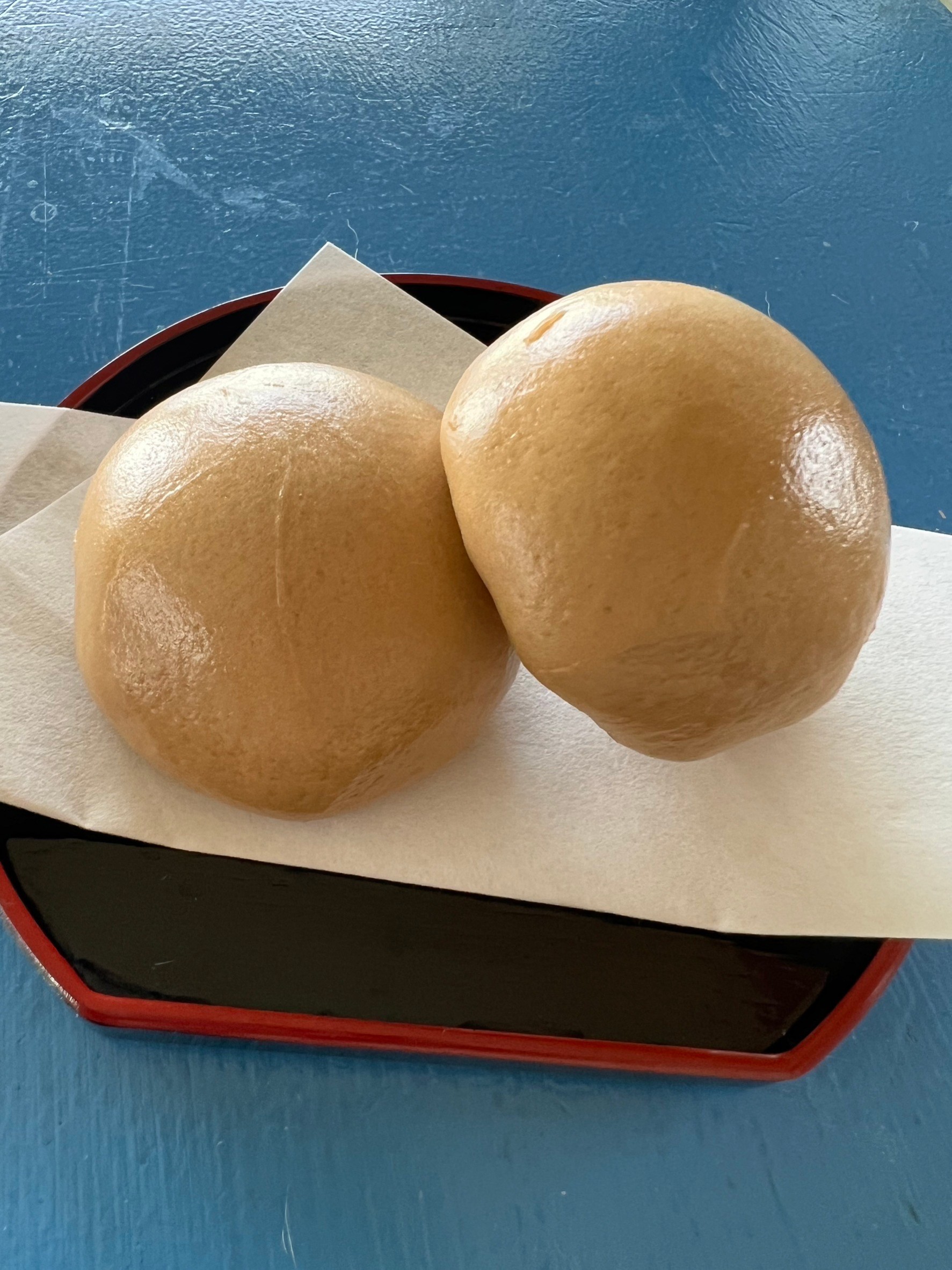 熊本名物　黒糖饅頭