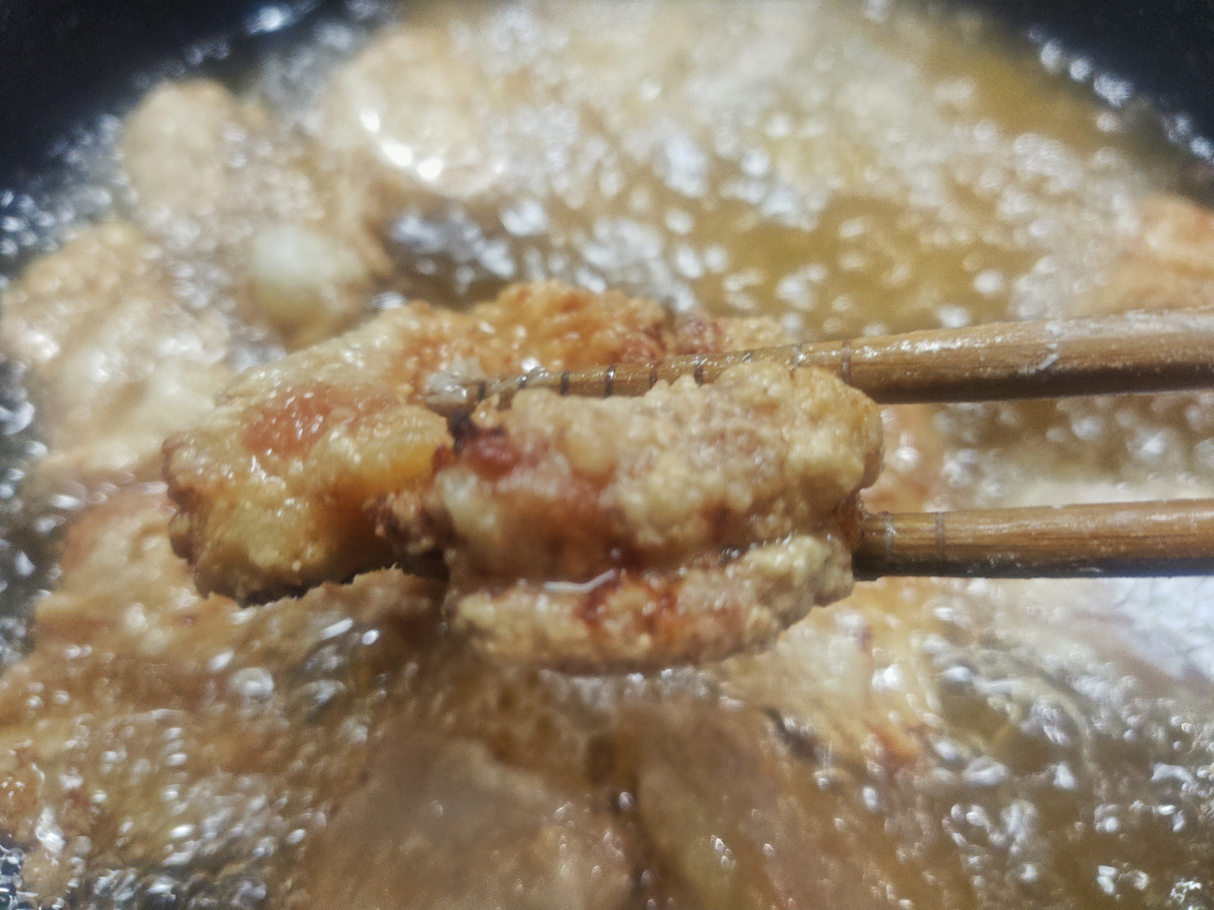 国産鶏もも肉のから揚げ