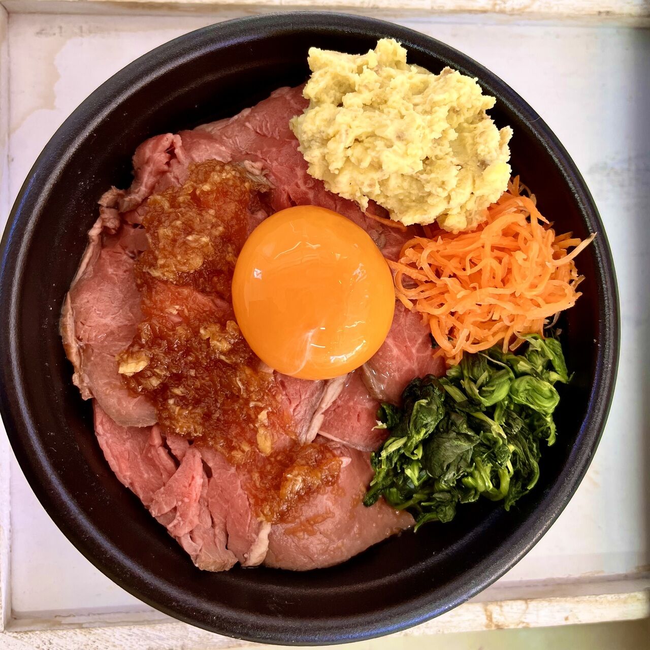 ローストビーフ丼