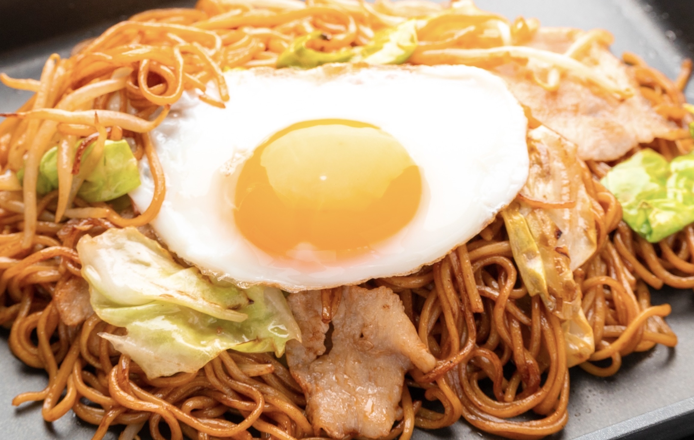 やきそばノーマル、たまごやきそば、イカやきそば、焼き鳥やきそば、やきそばスペシャル